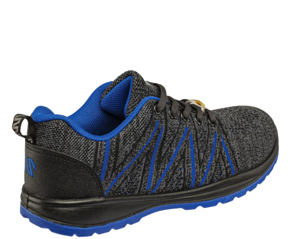 465885_1093030129_KNITTER_O1_ESD_Low_06.png